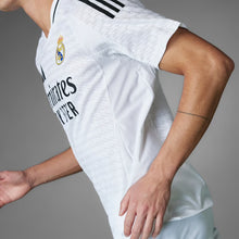 Cargar imagen en el visor de la galería, adidas Men’s Real Madrid 24/25 Home Authetic Jersey
