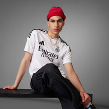 Cargar imagen en el visor de la galería, adidas Men’s Real Madrid 24/25 Home Jersey
