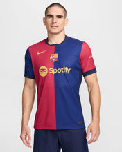 Cargar imagen en el visor de la galería, Nike Men&#39;s Barcelona 2024/25 Home Authentic Jersey
