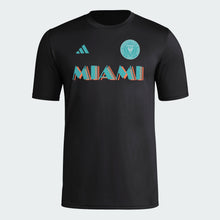 Cargar imagen en el visor de la galería, adidas Men&#39;s Inter Miami Pre-Match Top
