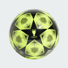 Cargar imagen en el visor de la galería, adidas 2025 UCL Final Club Ball
