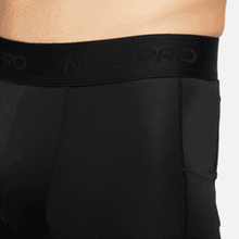 Cargar imagen en el visor de la galería, Nike Pro Men&#39;s Dri-FIT Fitness Shorts
